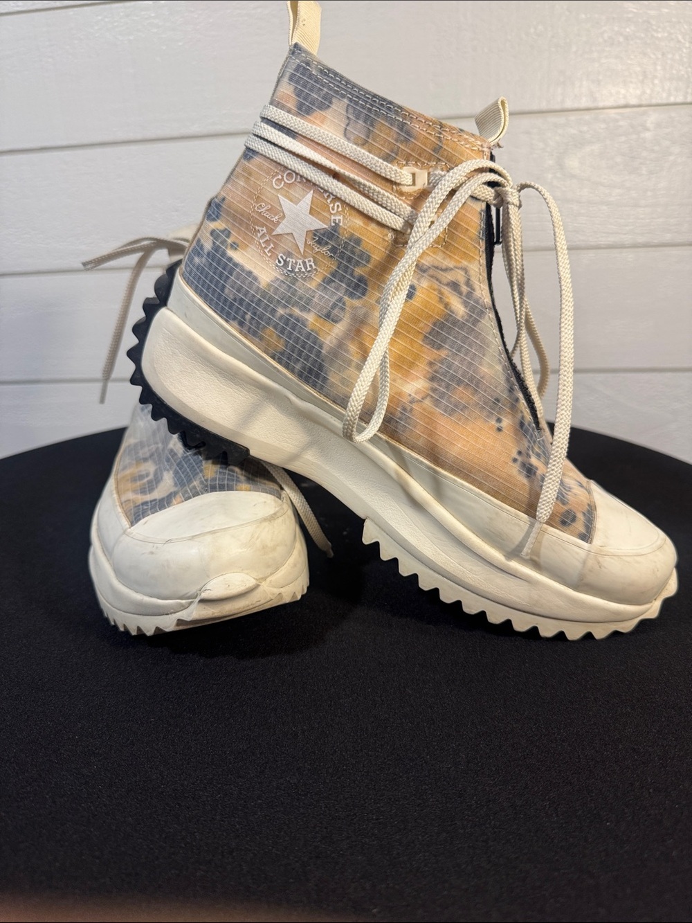 Converse Women's Run Star Hike High Top in Beige Tie-Dye- 7W 5.5M